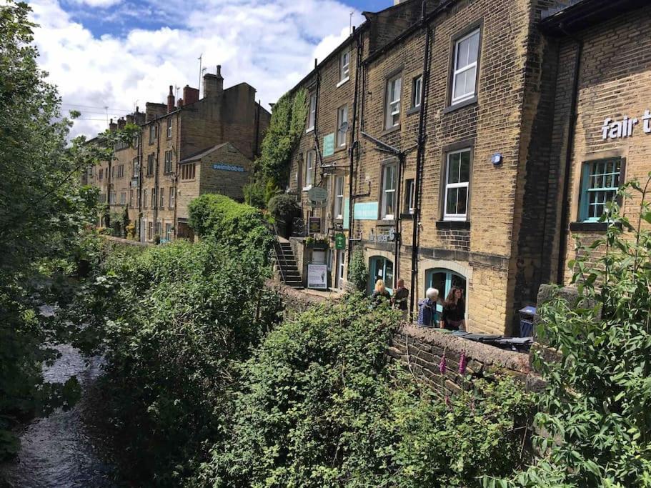 Malkin Wood Studio - 15 Min Walk To Holmfirth Centre ภายนอก รูปภาพ