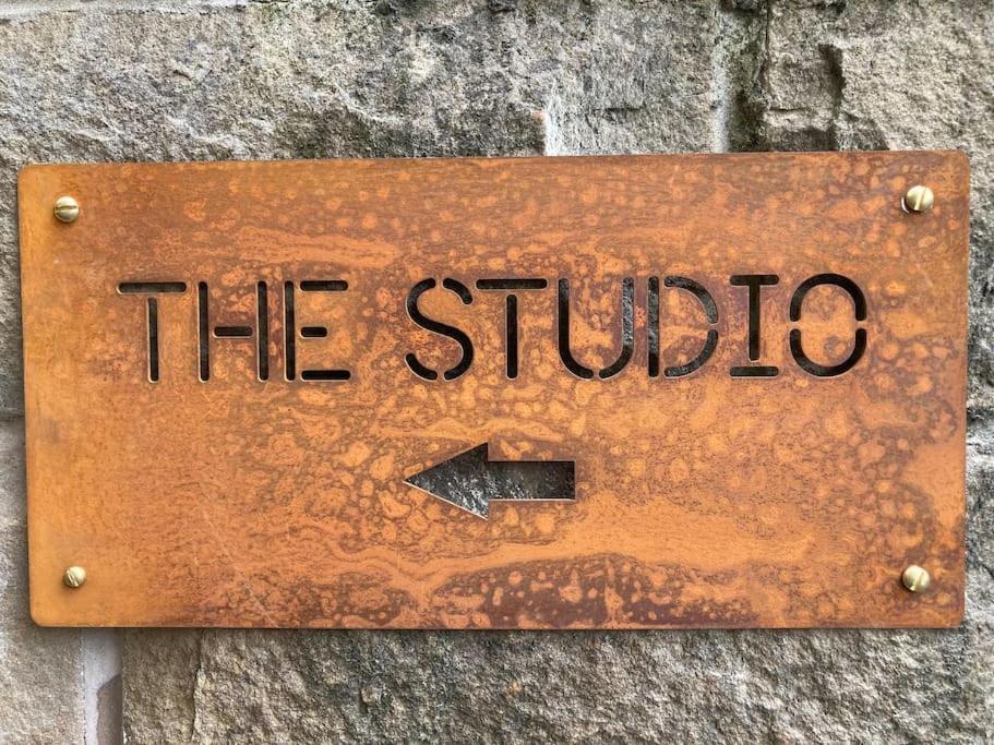Malkin Wood Studio - 15 Min Walk To Holmfirth Centre ภายนอก รูปภาพ