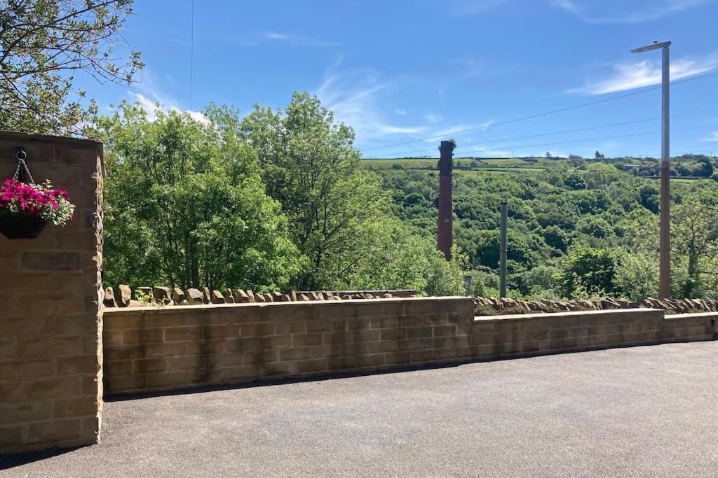Malkin Wood Studio - 15 Min Walk To Holmfirth Centre ภายนอก รูปภาพ