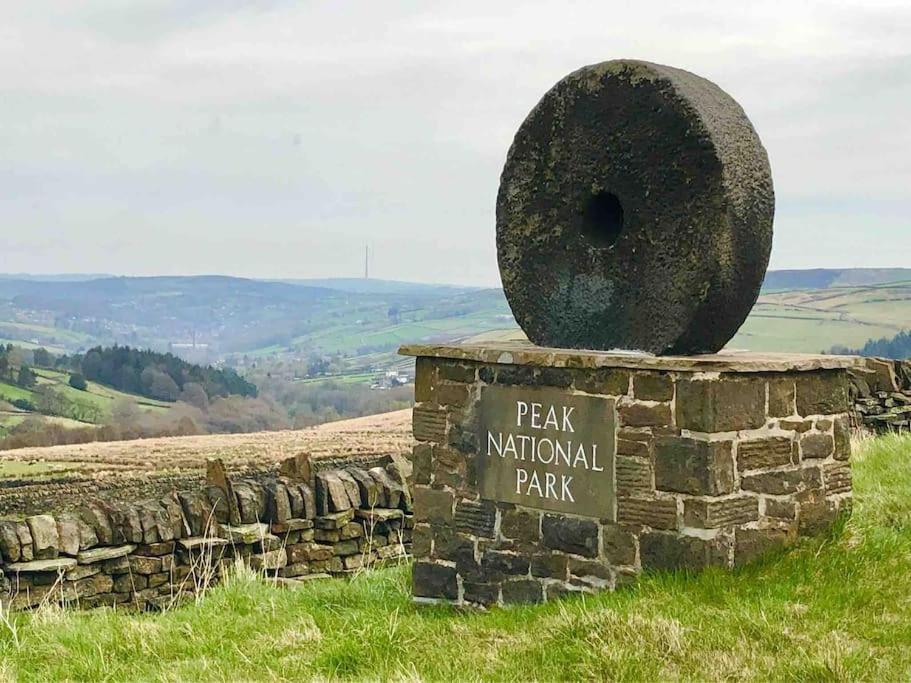 Malkin Wood Studio - 15 Min Walk To Holmfirth Centre ภายนอก รูปภาพ